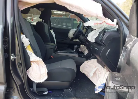 2021 Toyota Tacoma Trd Sport z USA, uszkodzony, nr VIN 3TMCZ5ANXMM377660